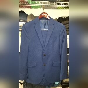 Mens 38R Kenneth Cole Blue Suit